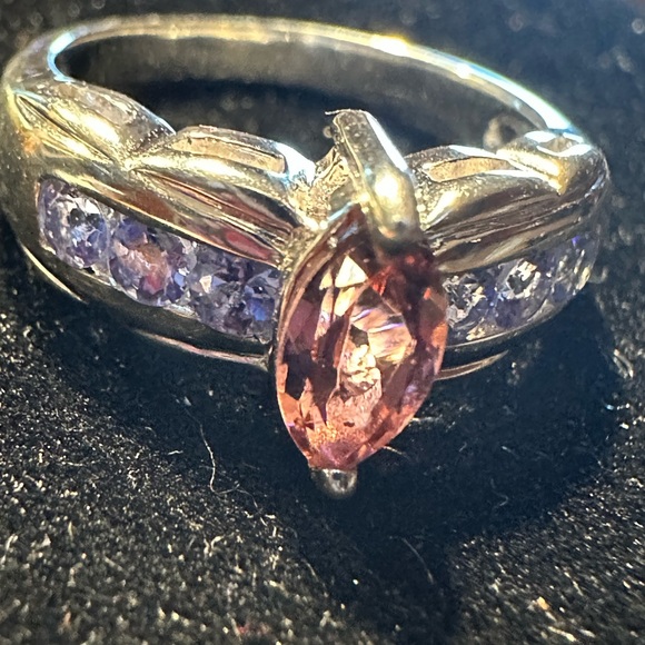 Pink Tourmaline and Amethyst ring - Picture 6 of 9